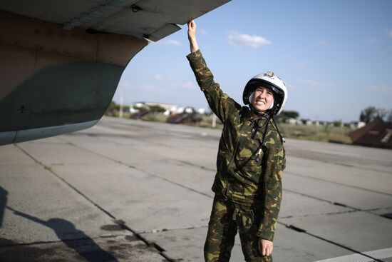 Russia Female Pilots Training