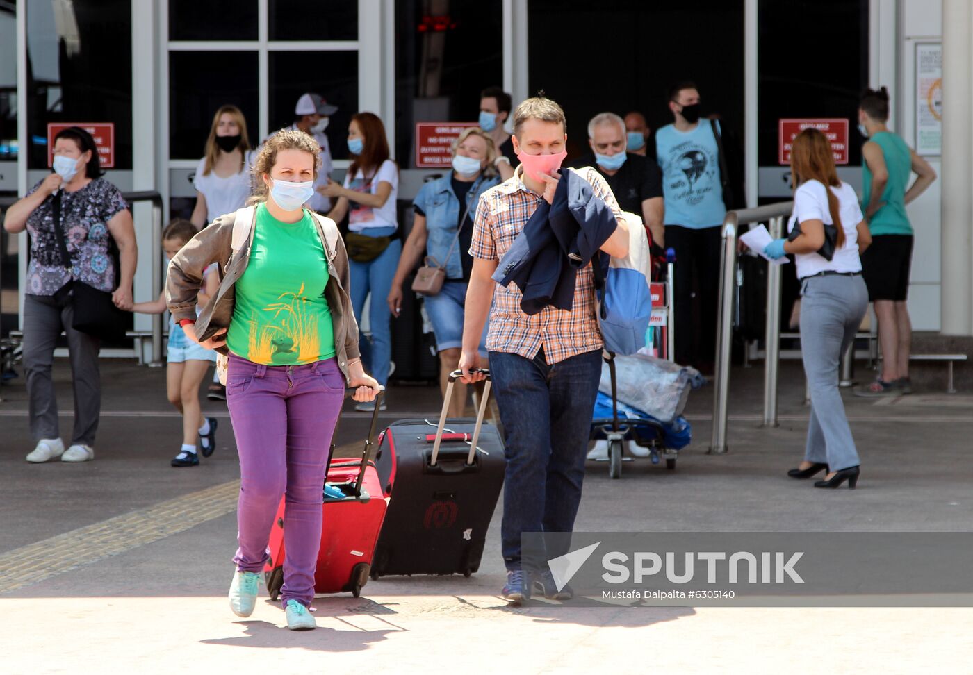 Turkey Russian Tourists