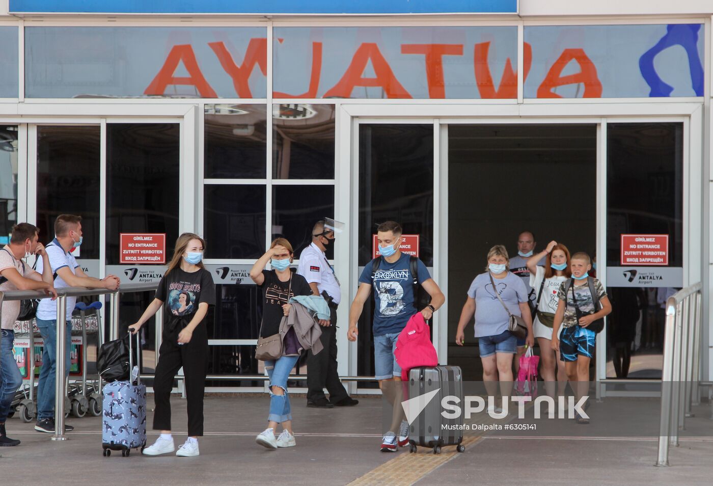 Turkey Russian Tourists