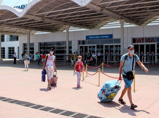 Turkey Russian Tourists