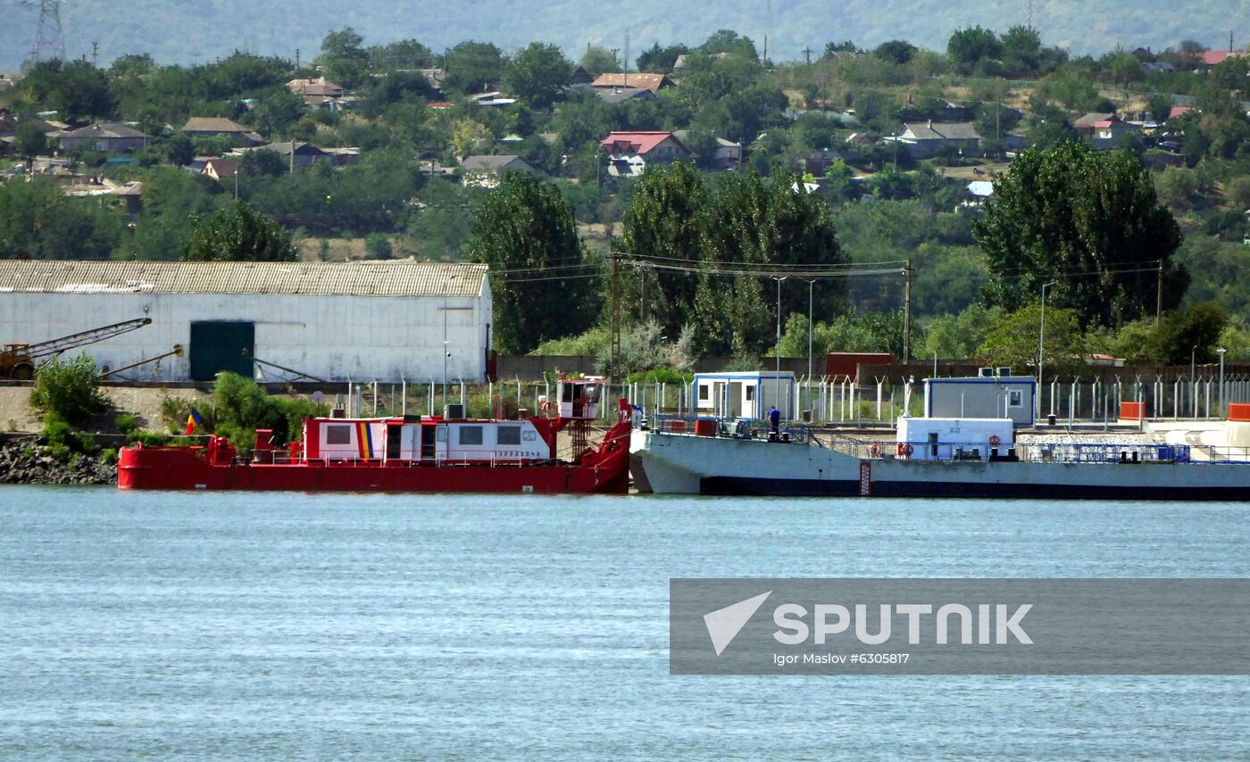 Ukraine Romania New Ferry Complex