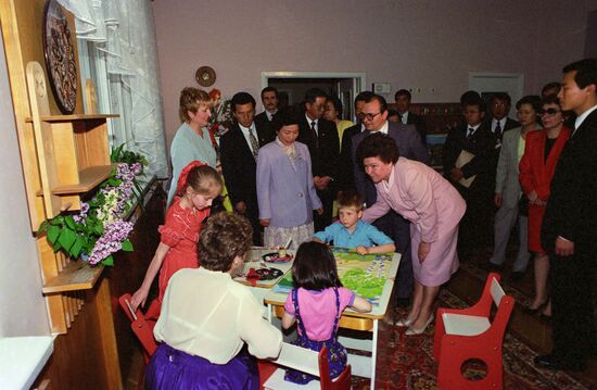 President of South Korea Kim Young-sam visits Russia