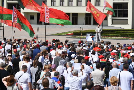 Belarus Lukashenko Supporters