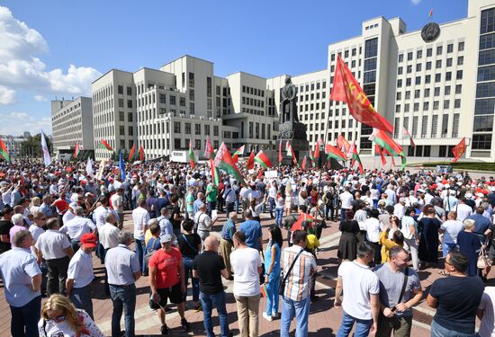 Belarus Lukashenko Supporters