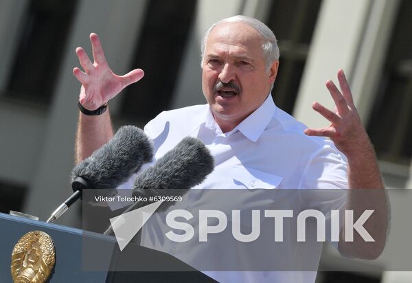 Belarus Lukashenko Supporters
