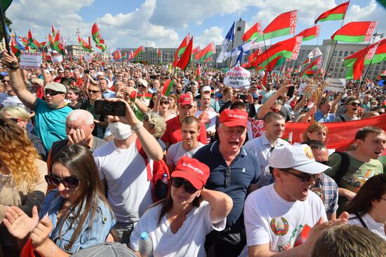 Belarus Lukashenko Supporters