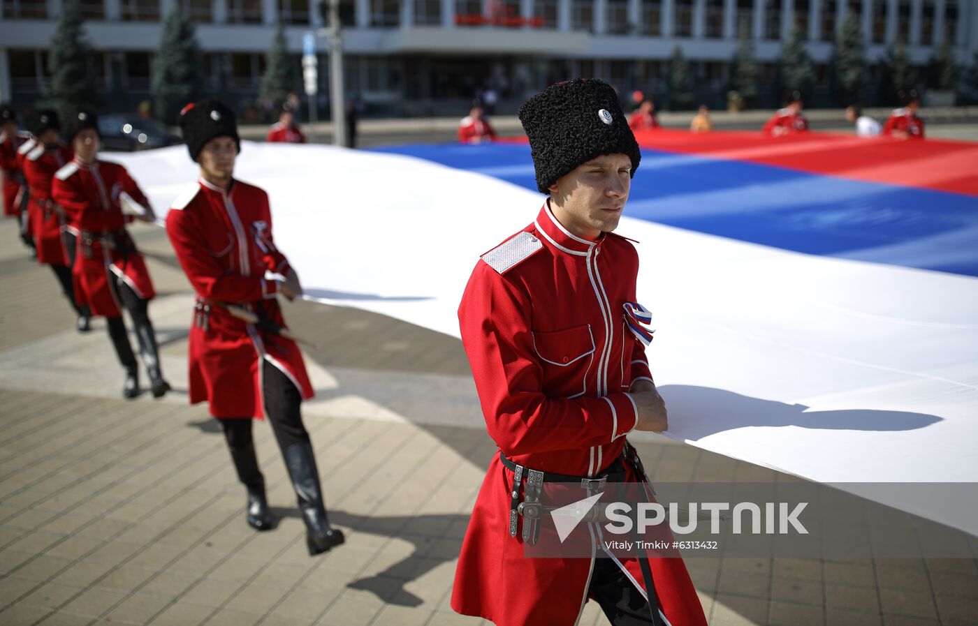 Russia National Flag Day