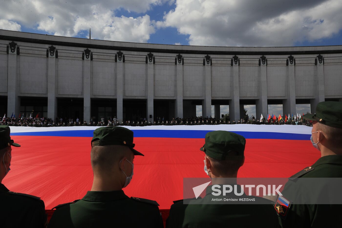 Russia National Flag Day