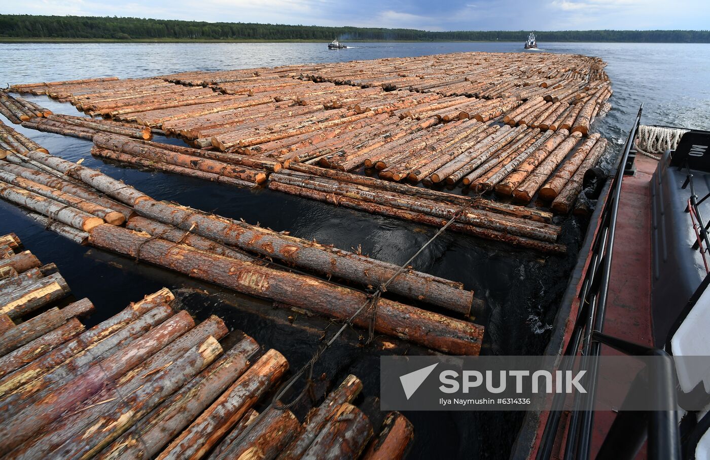 Russia Timber Rafting