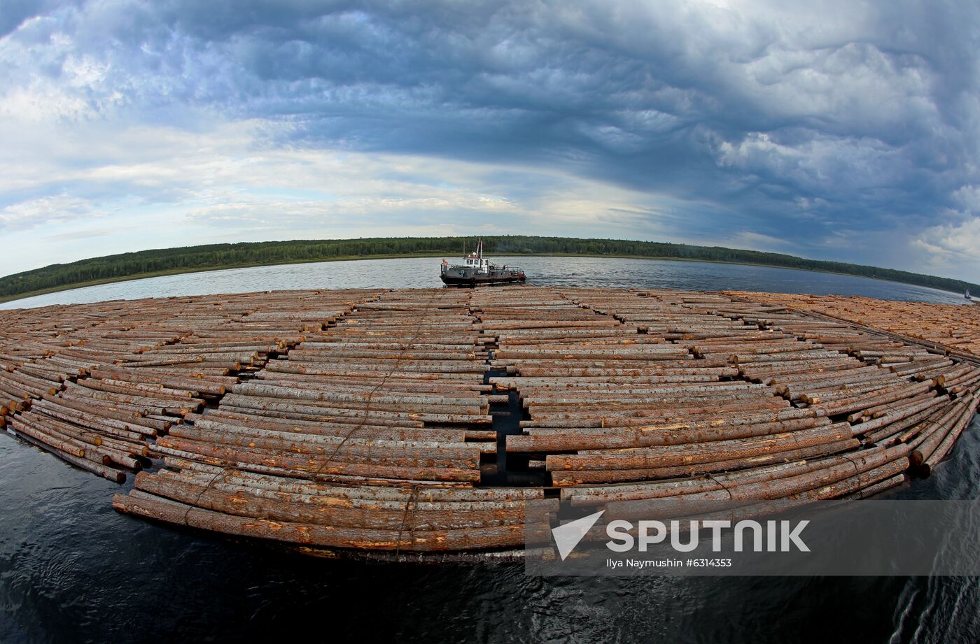 Russia Timber Rafting