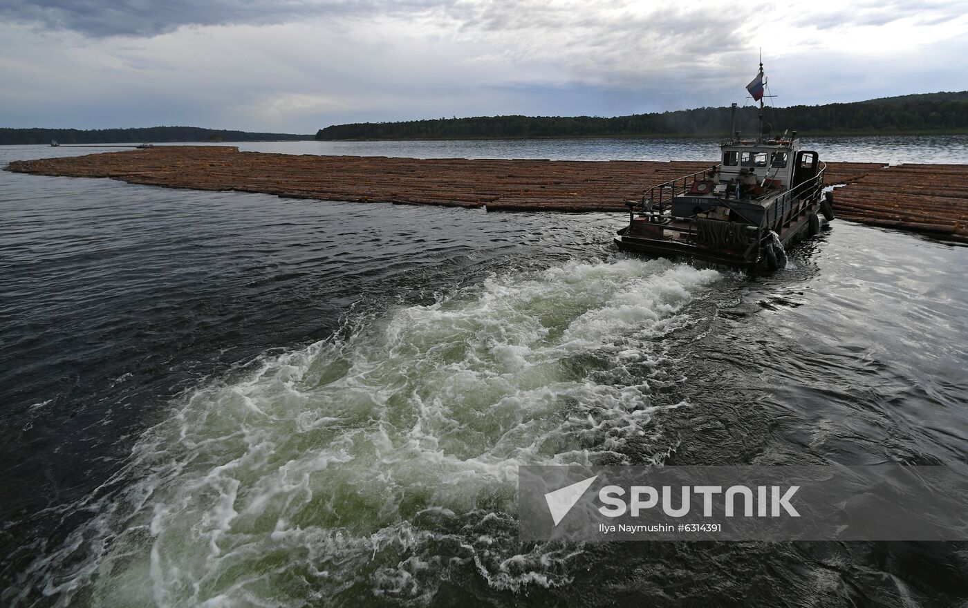 Russia Timber Rafting