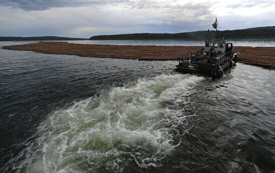 Russia Timber Rafting