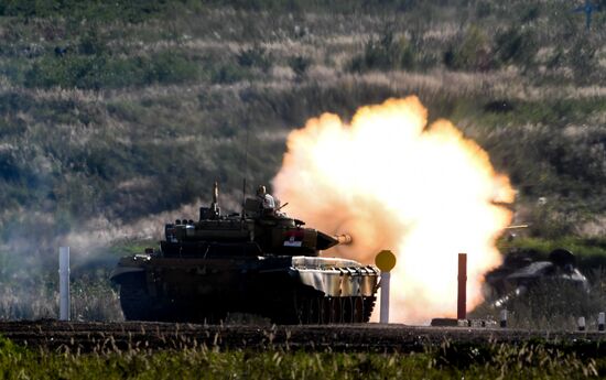 Russia Army Forum Tank Biathlon