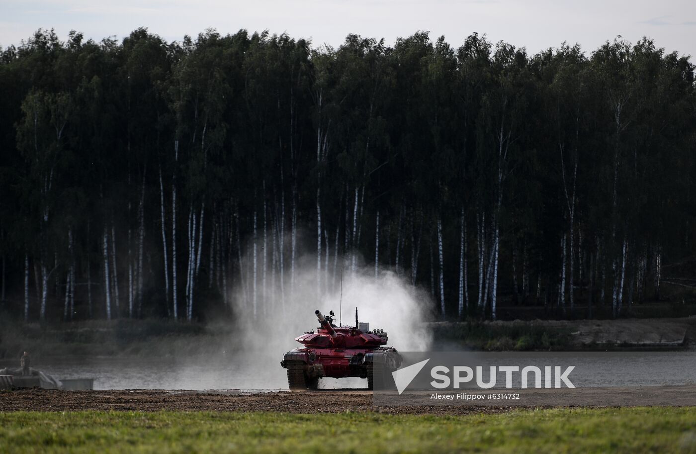 Russia Army Forum Tank Biathlon