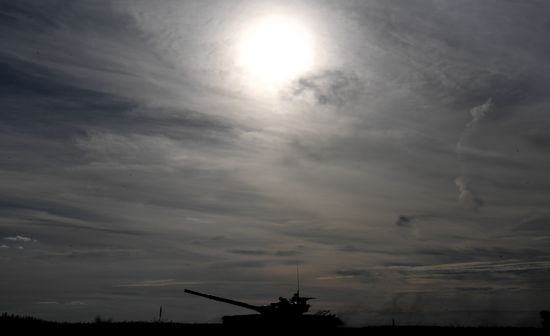 Russia Army Forum Tank Biathlon