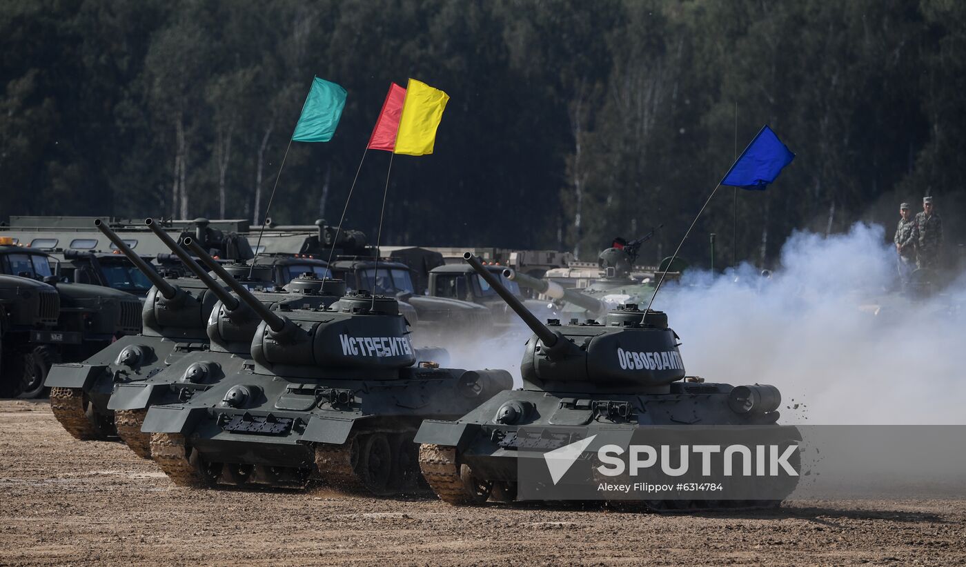 Russia Army Forum Tank Biathlon