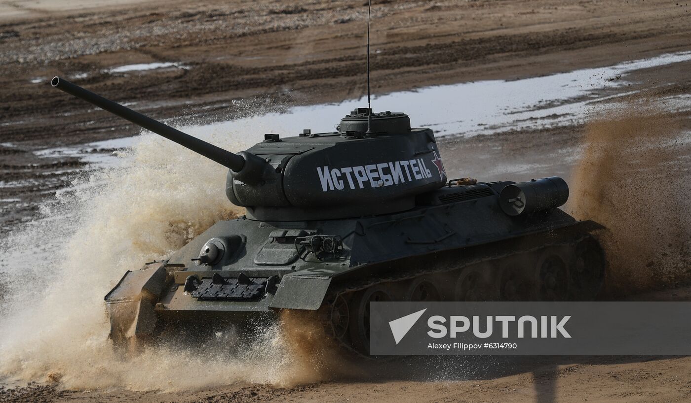 Russia Army Forum Tank Biathlon