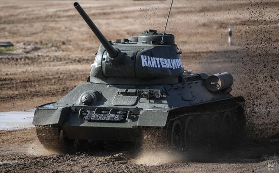 Russia Army Forum Tank Biathlon