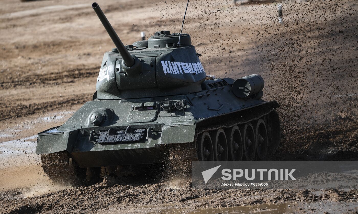 Russia Army Forum Tank Biathlon