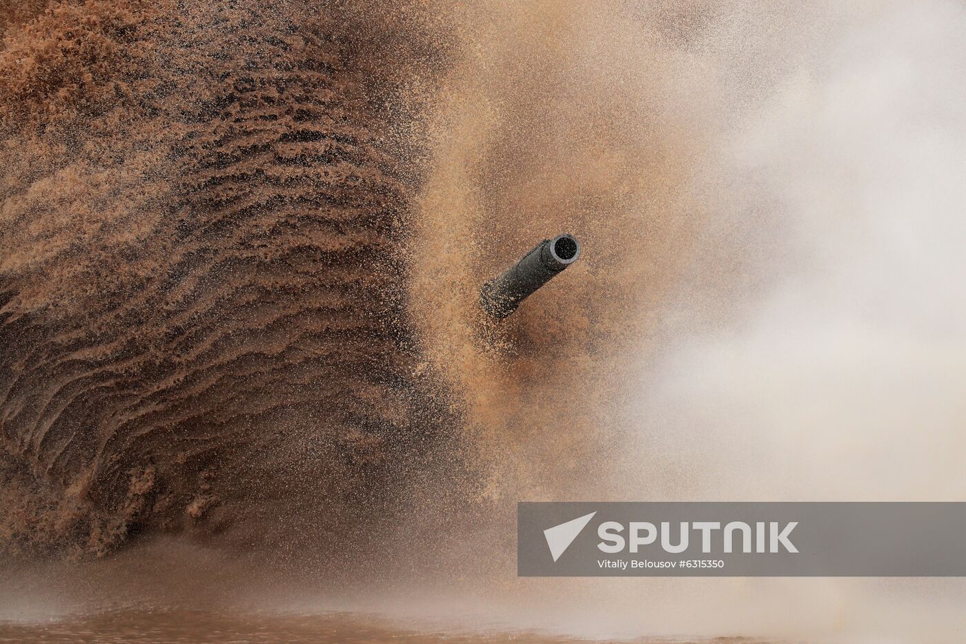 Russia Army Forum Tank Biathlon