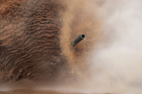 Russia Army Forum Tank Biathlon