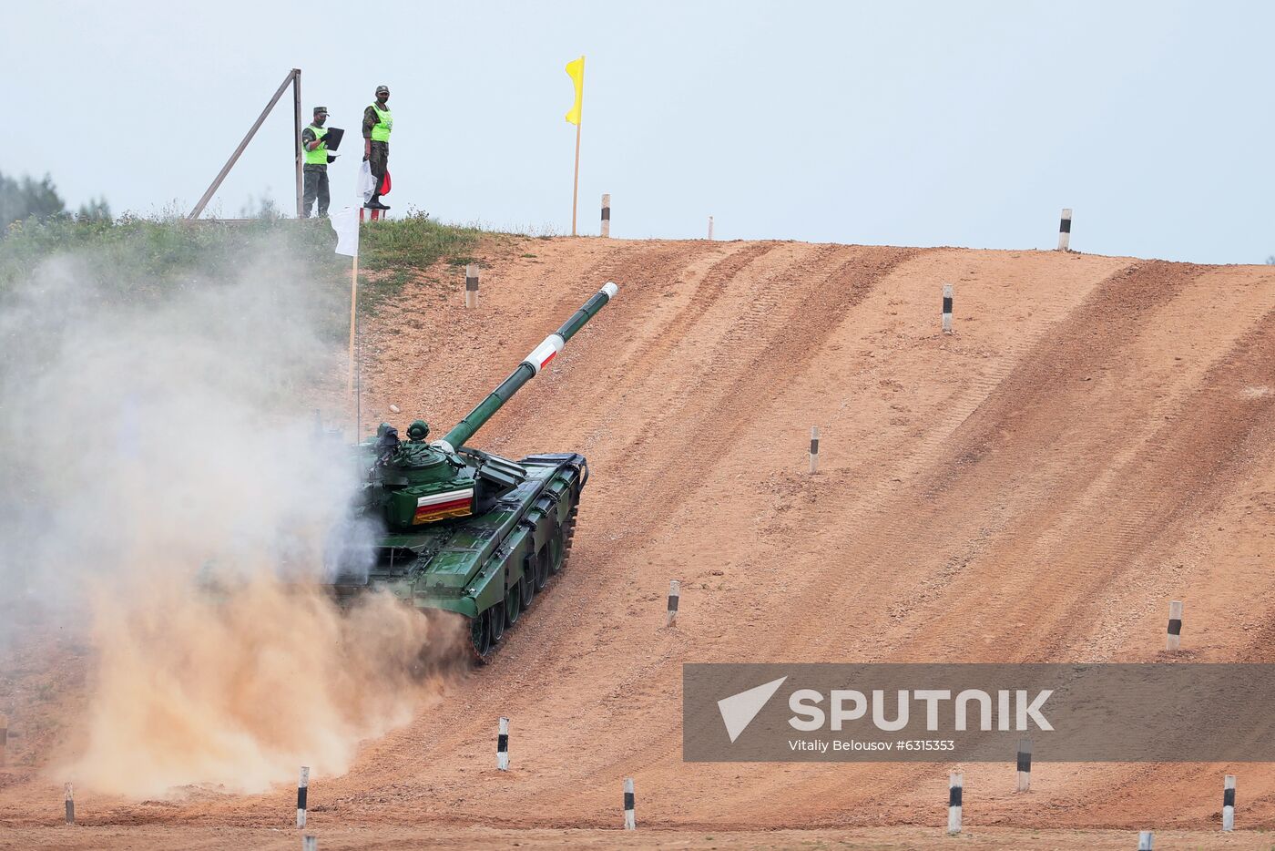 Russia Army Forum Tank Biathlon