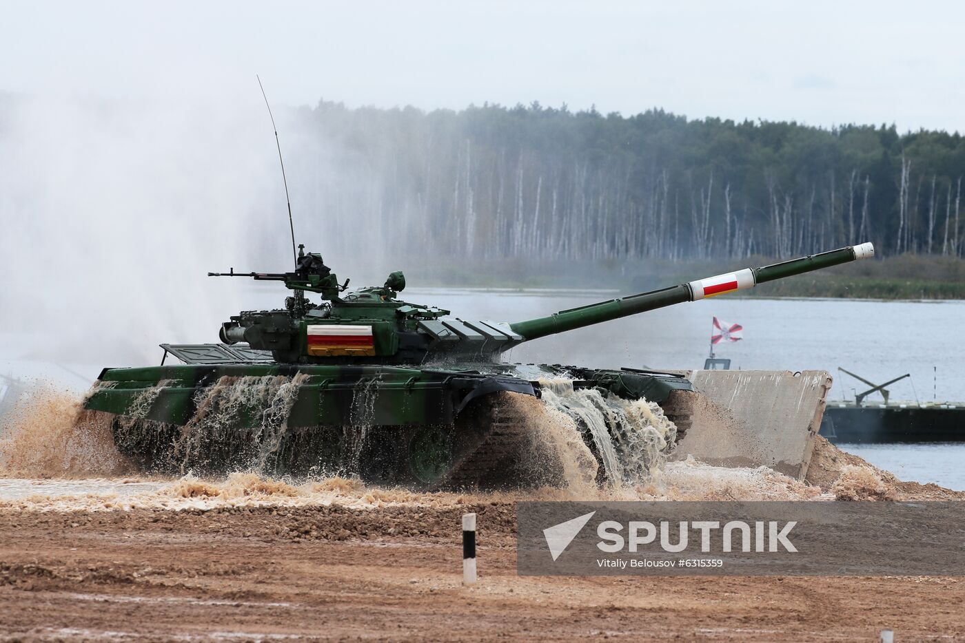 Russia Army Forum Tank Biathlon