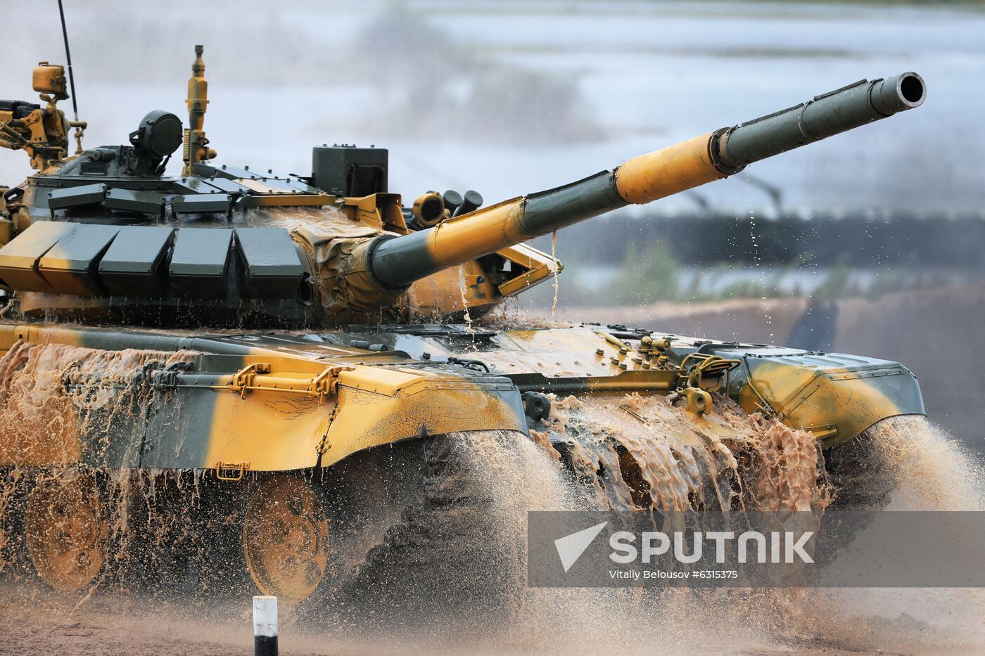 Russia Army Forum Tank Biathlon