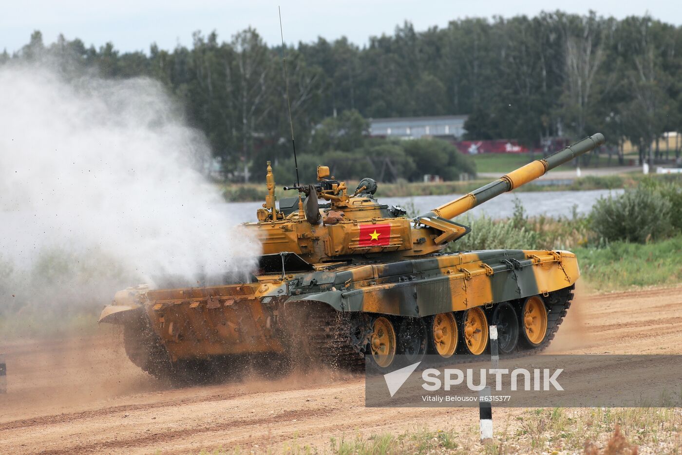 Russia Army Forum Tank Biathlon