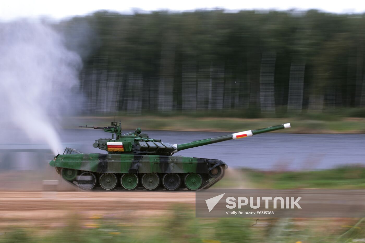Russia Army Forum Tank Biathlon
