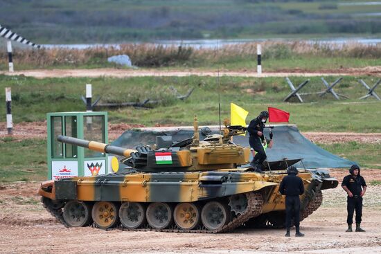 Russia Army Forum Tank Biathlon