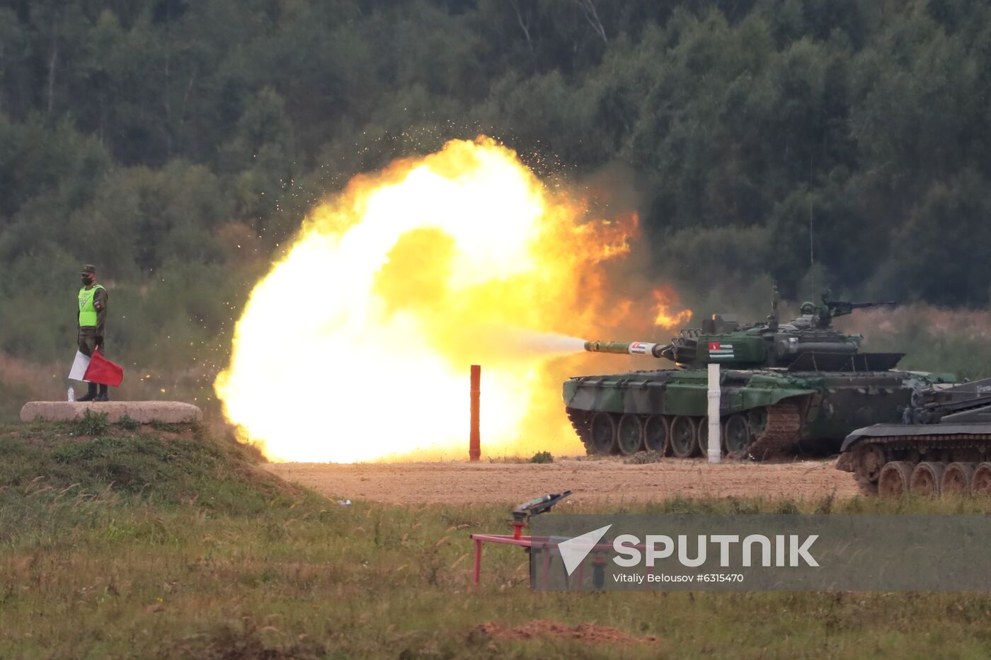 Russia Army Forum Tank Biathlon