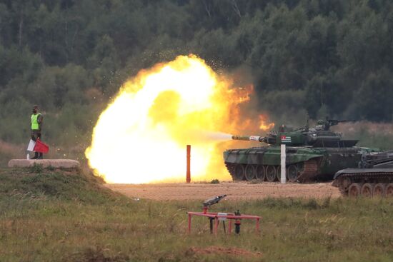Russia Army Forum Tank Biathlon