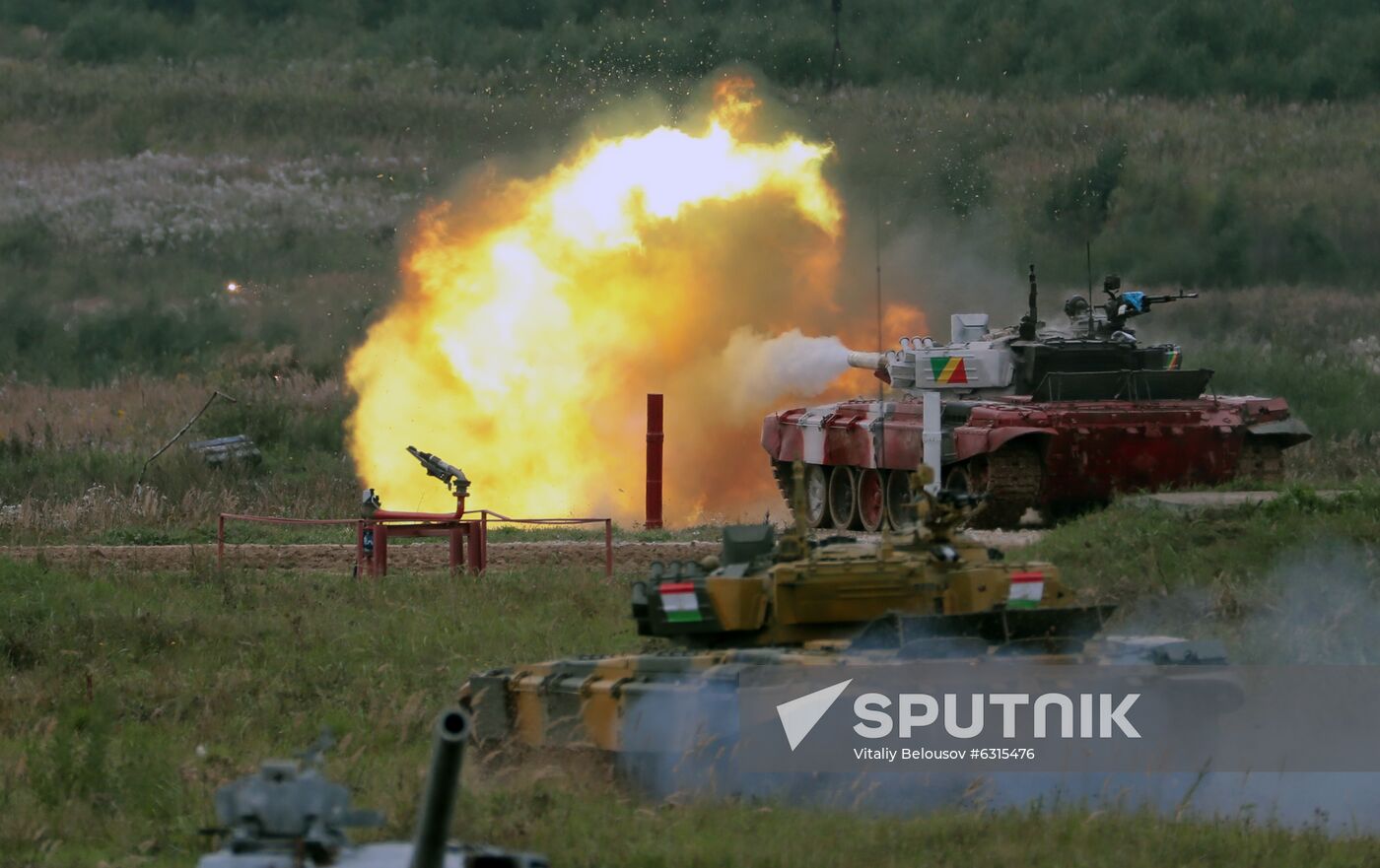 Russia Army Forum Tank Biathlon