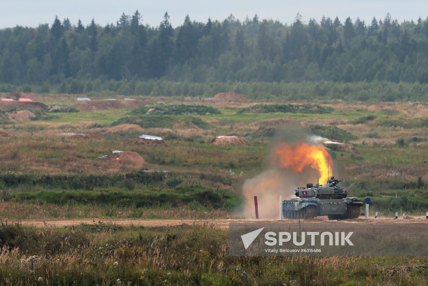 Russia Army Forum Tank Biathlon