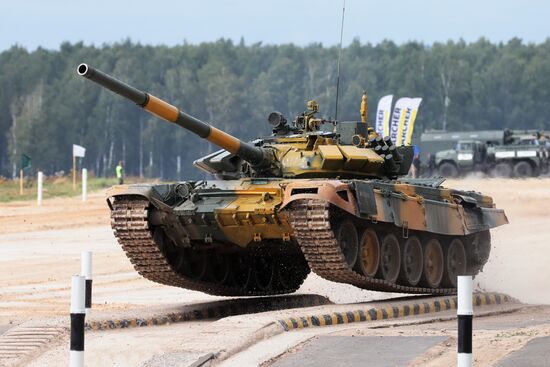 Russia Army Forum Tank Biathlon