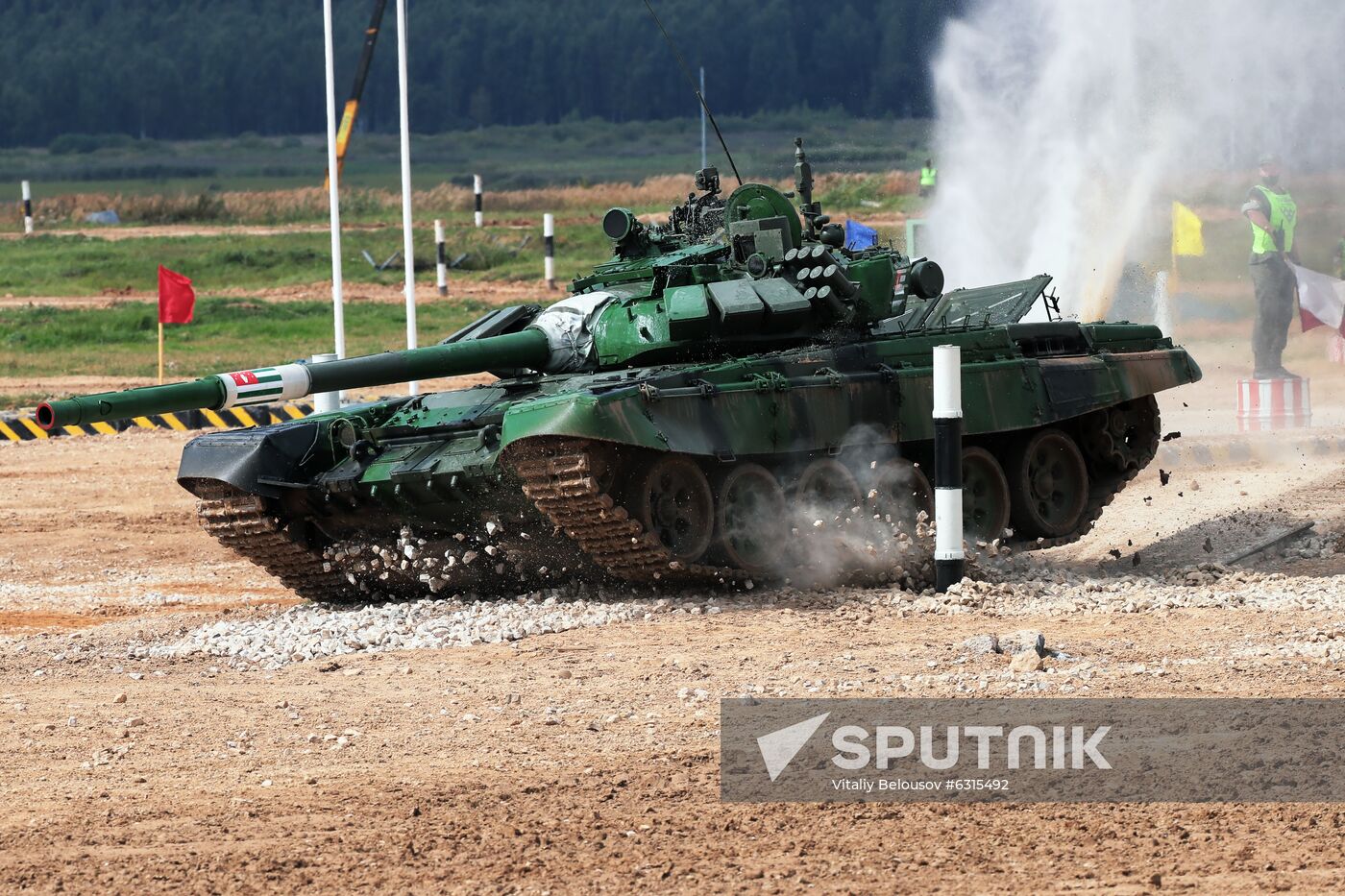 Russia Army Forum Tank Biathlon