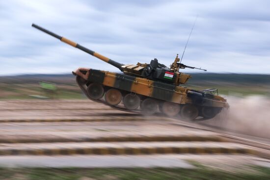 Russia Army Forum Tank Biathlon