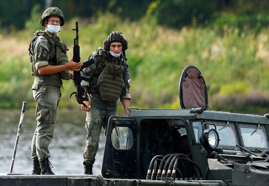 Russia Army Forum Military Equipment Showing