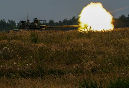 Russia Army Forum Military Equipment Showing