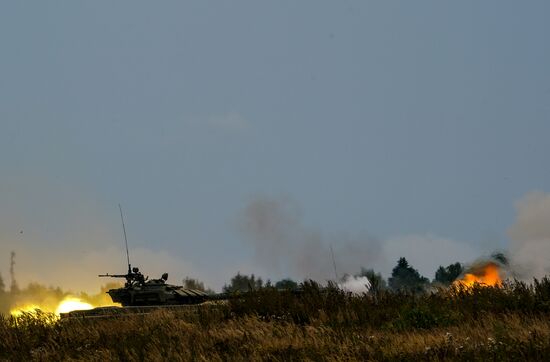 Russia Army Forum Military Equipment Showing