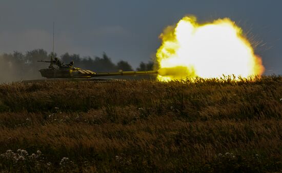 Russia Army Forum Military Equipment Showing