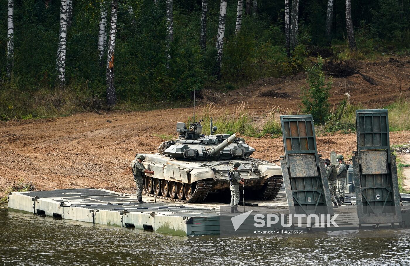 Russia Army Forum Military Equipment Showing