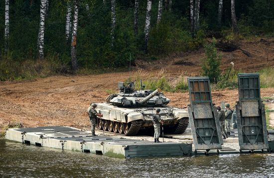 Russia Army Forum Military Equipment Showing