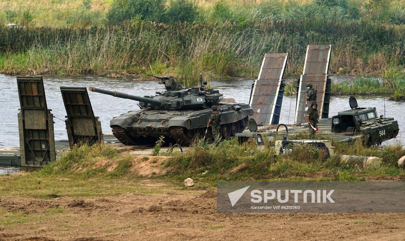 Russia Army Forum Military Equipment Showing