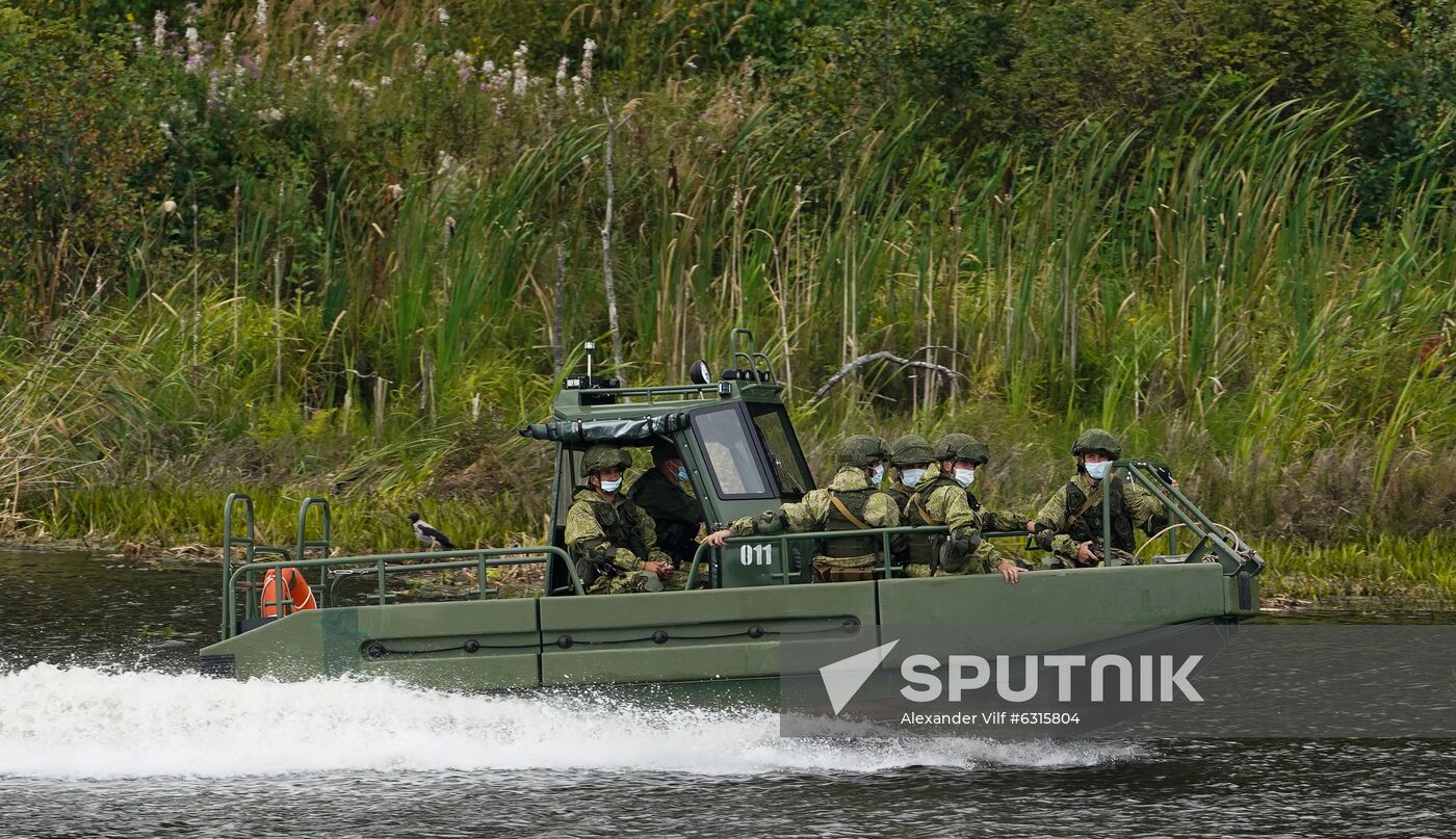 Russia Army Forum Military Equipment Showing