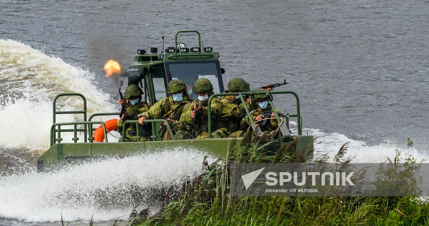 Russia Army Forum Military Equipment Showing