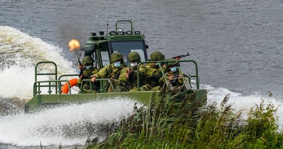 Russia Army Forum Military Equipment Showing