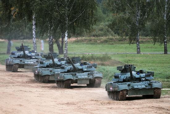 Russia Army Forum Military Equipment Showing