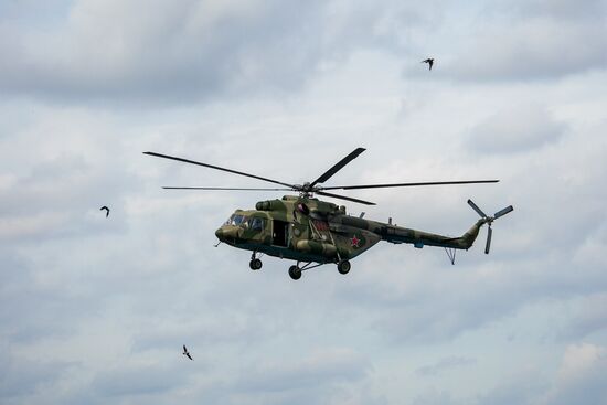 Russia Army Forum Military Equipment Showing